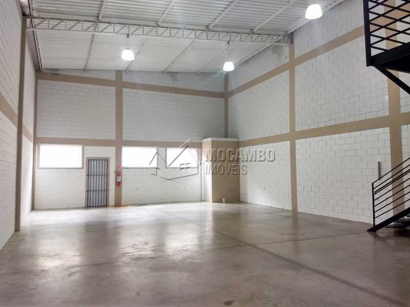 Conheça Área Interna do imóvel - Galpão 230m² Para Alugar Itatiba,SP - R$ 3.900 - FCGA00173 - 3 Área Interna - Galpão 230m² Para Alugar Itatiba,SP - R$ 3.900 - FCGA00173 - 3