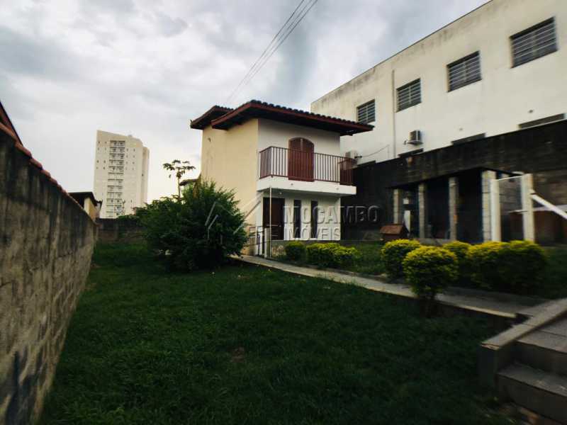 Conheça Edícula do imóvel - Casa Itatiba, Centro,Vila Santa Cruz, SP À Venda, 3 Quartos, 147m² - FCCA31323 - 10 Edícula - Casa Itatiba, Centro,Vila Santa Cruz, SP À Venda, 3 Quartos, 147m² - FCCA31323 - 10