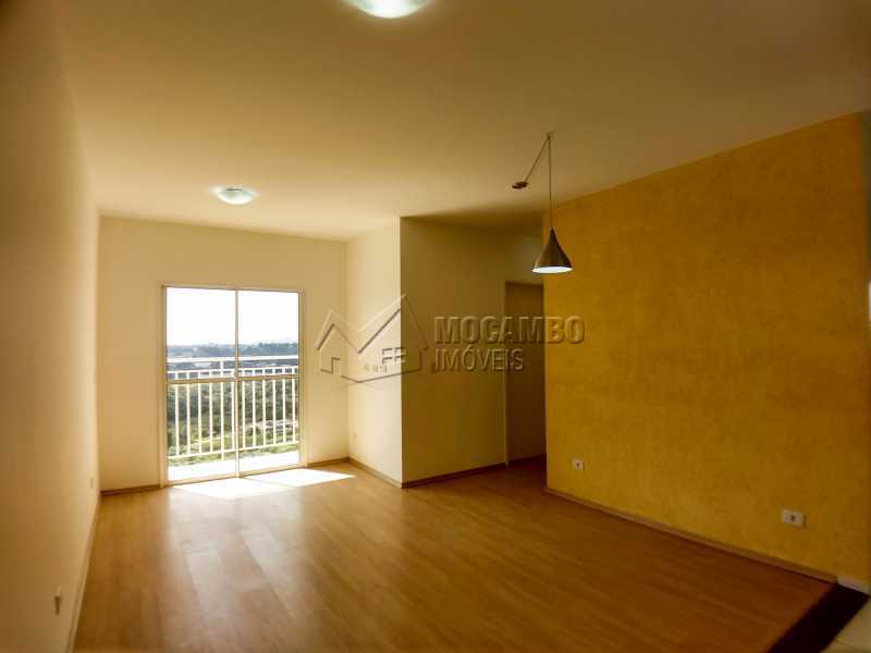 Conheça Sala do imóvel - Apartamento Condomínio Edifício Mirante de Itatiba II, Itatiba, Loteamento Santo Antônio, SP Para Alugar, 2 Quartos, 55m² - FCAP21079 - 1 Sala - Apartamento Condomínio Edifício Mirante de Itatiba II, Itatiba, Loteamento Santo Antônio, SP Para Alugar, 2 Quartos, 55m² - FCAP21079 - 1