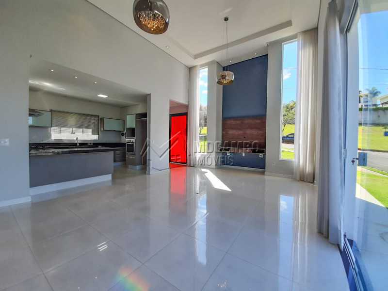 Conheça Sala do imóvel - Casa em Condomínio 3 quartos à venda Itatiba,SP - R$ 1.099.000 - FCCN30455 - 3 Sala - Casa em Condomínio 3 quartos à venda Itatiba,SP - R$ 1.099.000 - FCCN30455 - 3