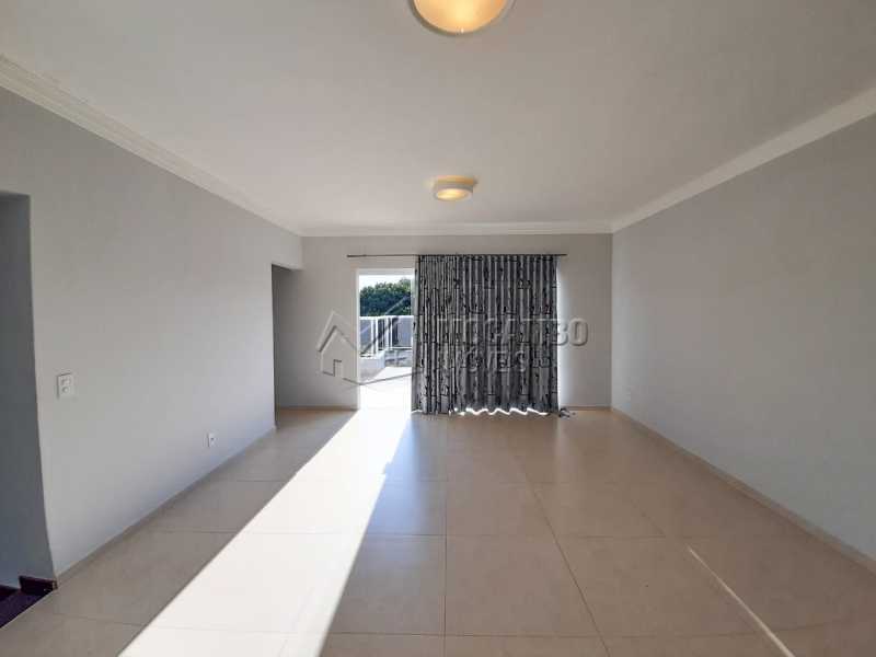 Conheça Sala superior. do imóvel - Casa em Condomínio 3 quartos à venda Itatiba,SP - R$ 1.099.000 - FCCN30455 - 14 Sala superior. - Casa em Condomínio 3 quartos à venda Itatiba,SP - R$ 1.099.000 - FCCN30455 - 14