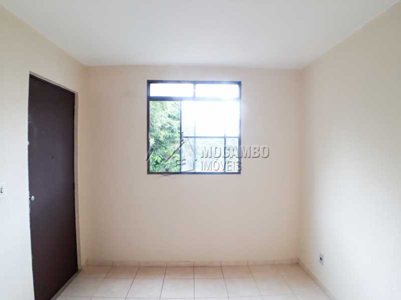 Conheça Sala do imóvel - Apartamento Condomínio Edifício João Corradini, Itatiba, Núcleo Residencial João Corradini, SP Para Alugar, 2 Quartos, 50m² - FCAP21083 - 1 Sala - Apartamento Condomínio Edifício João Corradini, Itatiba, Núcleo Residencial João Corradini, SP Para Alugar, 2 Quartos, 50m² - FCAP21083 - 1