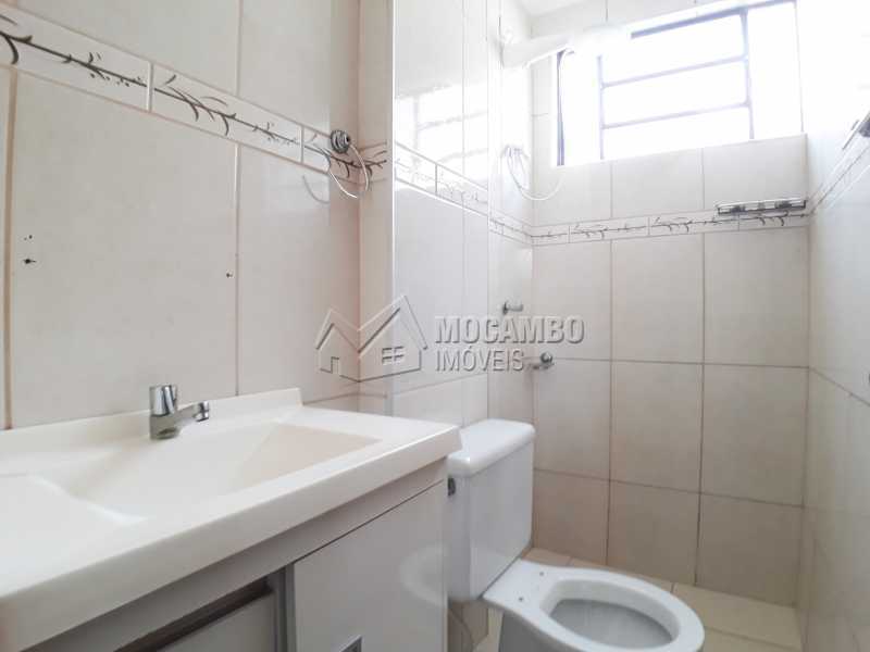 Conheça Banheiro do imóvel - Apartamento Condomínio Núcleo Residencial João Corradini, Itatiba, Núcleo Residencial João Corradini, SP Para Alugar, 2 Quartos, 50m² - FCAP21086 - 6 Banheiro - Apartamento Condomínio Núcleo Residencial João Corradini, Itatiba, Núcleo Residencial João Corradini, SP Para Alugar, 2 Quartos, 50m² - FCAP21086 - 6