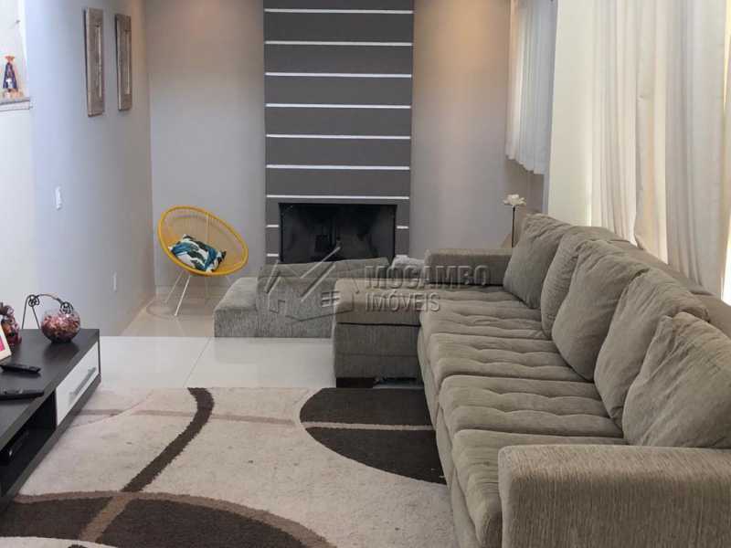 Conheça sala com lareira do imóvel - Casa em Condomínio 3 quartos à venda Itatiba,SP - R$ 960.000 - FCCN30458 - 14 sala com lareira - Casa em Condomínio 3 quartos à venda Itatiba,SP - R$ 960.000 - FCCN30458 - 14
