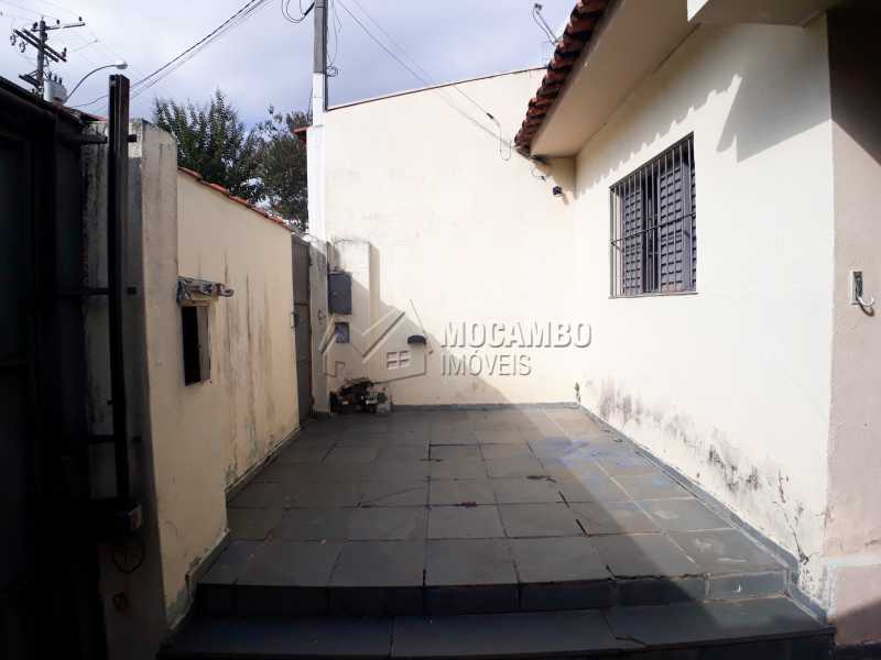Conheça Área Externa do imóvel - Casa 2 quartos à venda Itatiba,SP - R$ 260.000 - FCCA21337 - 7 Área Externa - Casa 2 quartos à venda Itatiba,SP - R$ 260.000 - FCCA21337 - 7
