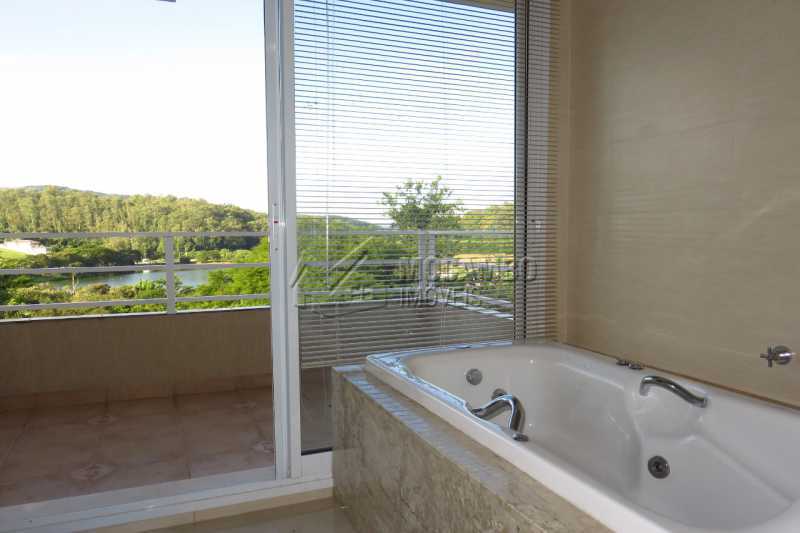 Conheça Banheiro Suíte do imóvel - Casa em Condomínio 4 quartos para venda e aluguel Itatiba,SP - R$ 12.000 - FCCN40159 - 14 Banheiro Suíte - Casa em Condomínio 4 quartos para venda e aluguel Itatiba,SP - R$ 12.000 - FCCN40159 - 14