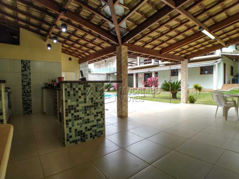 Conheça Área gourmet do imóvel - Casa em Condomínio 4 quartos à venda Itatiba,SP - R$ 990.000 - FCCN40162 - 29 Área gourmet - Casa em Condomínio 4 quartos à venda Itatiba,SP - R$ 990.000 - FCCN40162 - 29