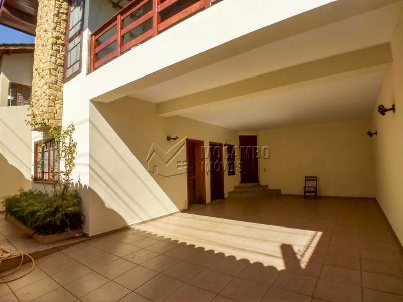 Conheça Garagem do imóvel - Casa 3 quartos para alugar Itatiba,SP - R$ 2.800 - FCCA31359 - 1 Garagem - Casa 3 quartos para alugar Itatiba,SP - R$ 2.800 - FCCA31359 - 1