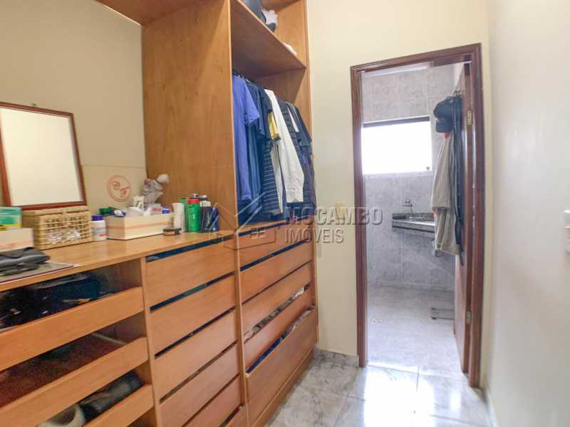 Conheça Closet do imóvel - Casa em Condomínio 4 quartos à venda Itatiba,SP - R$ 1.300.000 - FCCN40165 - 21 Closet - Casa em Condomínio 4 quartos à venda Itatiba,SP - R$ 1.300.000 - FCCN40165 - 21