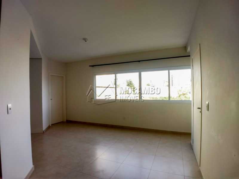 Conheça Sala do imóvel - Flat 1 quarto para alugar Itatiba,SP - R$ 750 - FCFL10025 - 1 Sala - Flat 1 quarto para alugar Itatiba,SP - R$ 750 - FCFL10025 - 1