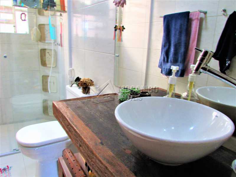 Conheça Banheiro do imóvel - Apartamento 2 quartos à venda Itatiba,SP - R$ 190.000 - FCAP21124 - 9 Banheiro - Apartamento 2 quartos à venda Itatiba,SP - R$ 190.000 - FCAP21124 - 9