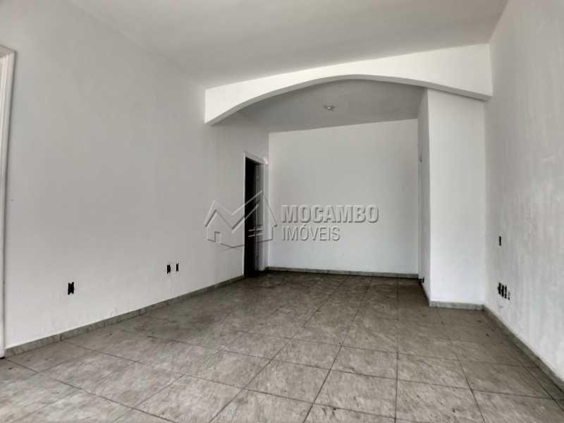 Conheça Sala do imóvel - Casa 2 quartos para alugar Itatiba,SP Centro - R$ 1.300 - FCCA21376 - 3 Sala - Casa 2 quartos para alugar Itatiba,SP Centro - R$ 1.300 - FCCA21376 - 3