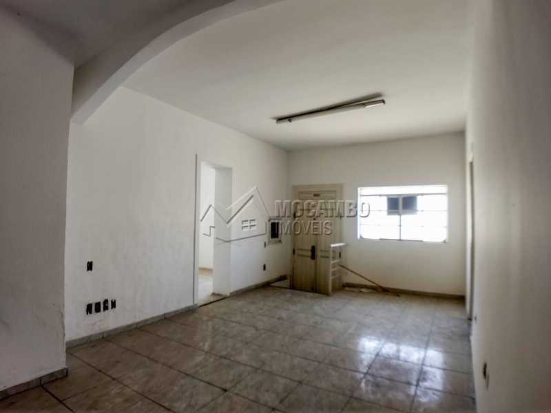 Conheça Sala do imóvel - Casa 2 quartos para alugar Itatiba,SP Centro - R$ 1.300 - FCCA21376 - 1 Sala - Casa 2 quartos para alugar Itatiba,SP Centro - R$ 1.300 - FCCA21376 - 1