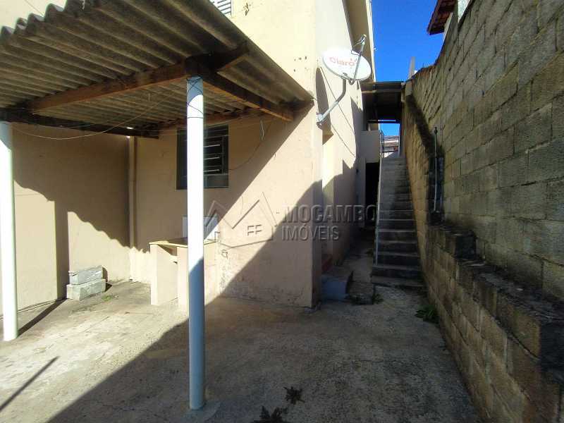 Conheça Quintal do imóvel - Casa 2 quartos à venda Itatiba,SP - R$ 250.000 - FCCA21379 - 12 Quintal - Casa 2 quartos à venda Itatiba,SP - R$ 250.000 - FCCA21379 - 12