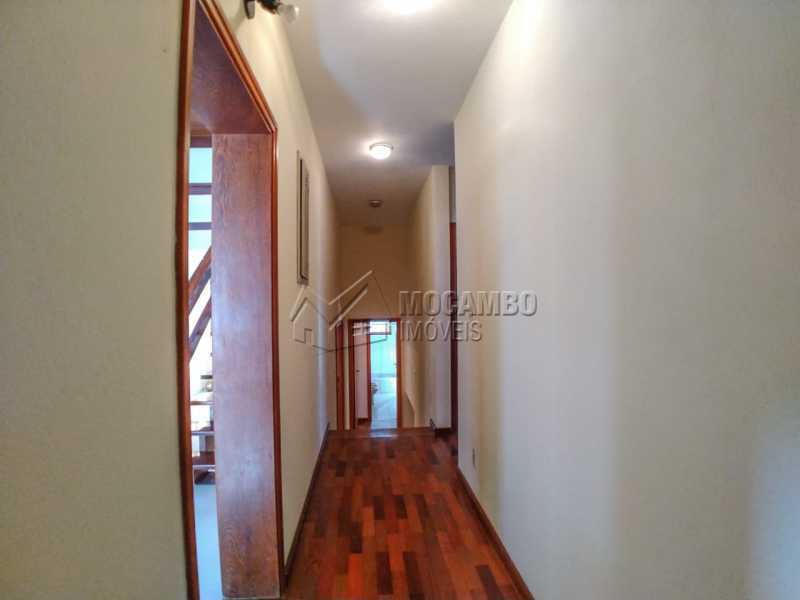 Conheça Corredor dormitório do imóvel - Casa em Condomínio 4 quartos à venda Itatiba,SP - R$ 990.000 - FCCN40166 - 14 Corredor dormitório - Casa em Condomínio 4 quartos à venda Itatiba,SP - R$ 990.000 - FCCN40166 - 14