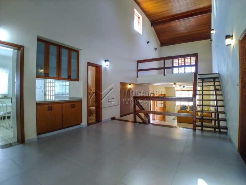 Conheça Jantar e mezanino do imóvel - Casa em Condomínio 4 quartos à venda Itatiba,SP - R$ 990.000 - FCCN40166 - 8 Jantar e mezanino - Casa em Condomínio 4 quartos à venda Itatiba,SP - R$ 990.000 - FCCN40166 - 8
