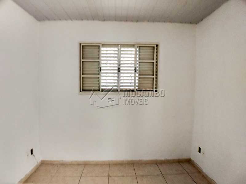 Conheça Quarto do imóvel - Casa 2 quartos para alugar Itatiba,SP - R$ 900 - FCCA21382 - 3 Quarto - Casa 2 quartos para alugar Itatiba,SP - R$ 900 - FCCA21382 - 3