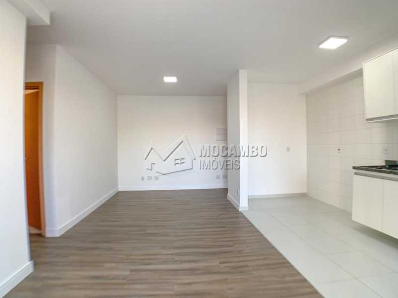 Conheça Sala do imóvel - Apartamento 2 quartos à venda Itatiba,SP - R$ 320.000 - FCAP21139 - 8 Sala - Apartamento 2 quartos à venda Itatiba,SP - R$ 320.000 - FCAP21139 - 8