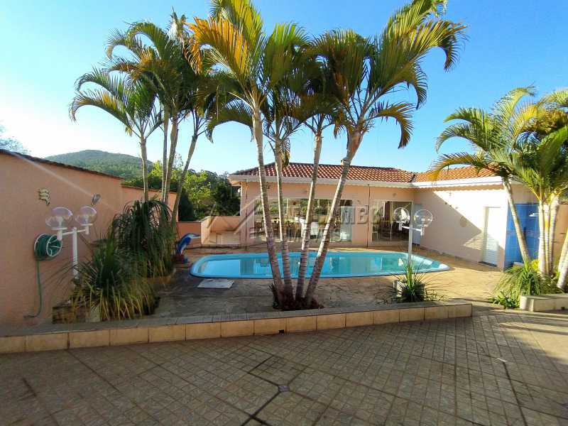 Conheça Área Externa do imóvel - Casa em Condomínio 3 quartos à venda Itatiba,SP - R$ 1.400.000 - FCCN30491 - 1 Área Externa - Casa em Condomínio 3 quartos à venda Itatiba,SP - R$ 1.400.000 - FCCN30491 - 1