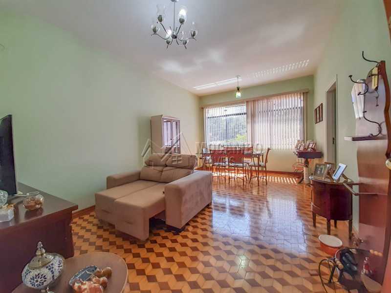 Conheça Sala do imóvel - Casa 4 quartos à venda Itatiba,SP Centro - R$ 900.000 - FCCA40145 - 1 Sala - Casa 4 quartos à venda Itatiba,SP Centro - R$ 900.000 - FCCA40145 - 1
