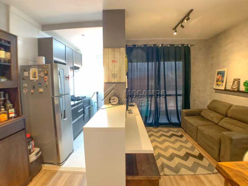 Conheça Sala do imóvel - Apartamento 2 quartos à venda Itatiba,SP - R$ 350.000 - FCAP21153 - 8 Sala - Apartamento 2 quartos à venda Itatiba,SP - R$ 350.000 - FCAP21153 - 8