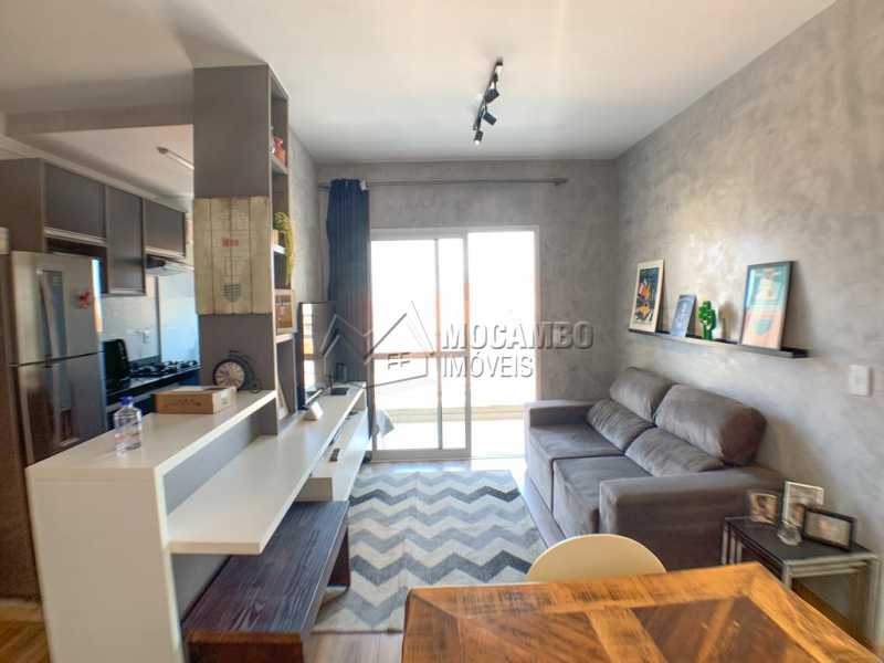 Conheça Sala do imóvel - Apartamento 2 quartos à venda Itatiba,SP - R$ 350.000 - FCAP21153 - 12 Sala - Apartamento 2 quartos à venda Itatiba,SP - R$ 350.000 - FCAP21153 - 12