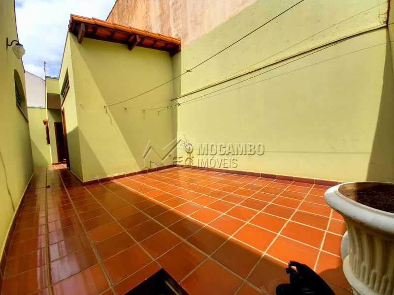 Conheça Quintal do imóvel - Casa 3 quartos para alugar Itatiba,SP Centro - R$ 3.550 - FCCA31392 - 24 Quintal - Casa 3 quartos para alugar Itatiba,SP Centro - R$ 3.550 - FCCA31392 - 24