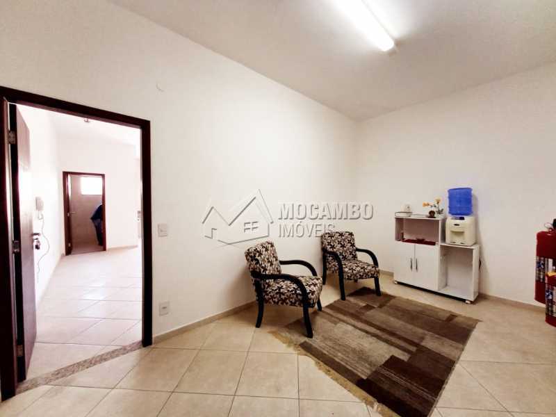 Conheça Recepção Compartilhada do imóvel - Sala Comercial 45m² para alugar Itatiba,SP - R$ 1.200 - FCSL00226 - 6 Recepção Compartilhada - Sala Comercial 45m² para alugar Itatiba,SP - R$ 1.200 - FCSL00226 - 6