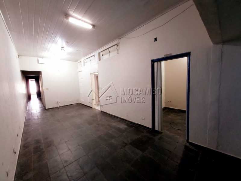 Conheça Sala principal do imóvel - Casa Comercial para alugar Itatiba,SP Centro - R$ 1.000 - FCCC20017 - 4 Sala principal - Casa Comercial para alugar Itatiba,SP Centro - R$ 1.000 - FCCC20017 - 4