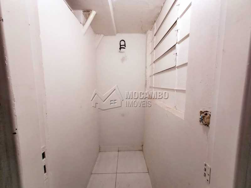 Conheça Despensa do imóvel - Casa Comercial para alugar Itatiba,SP Centro - R$ 1.000 - FCCC20017 - 20 Despensa - Casa Comercial para alugar Itatiba,SP Centro - R$ 1.000 - FCCC20017 - 20