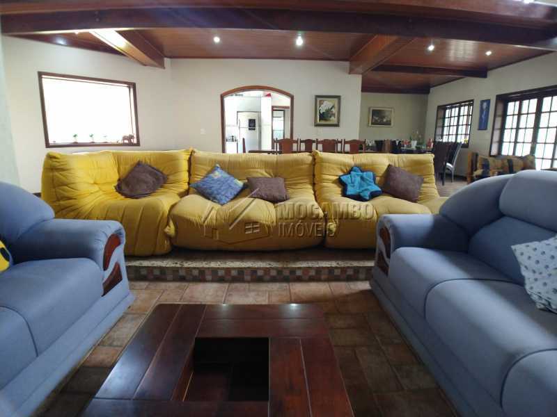 Conheça Sala de estar do imóvel - Casa em Condomínio 4 quartos para venda e aluguel Itatiba,SP - R$ 9.000 - FCCN40171 - 15 Sala de estar - Casa em Condomínio 4 quartos para venda e aluguel Itatiba,SP - R$ 9.000 - FCCN40171 - 15