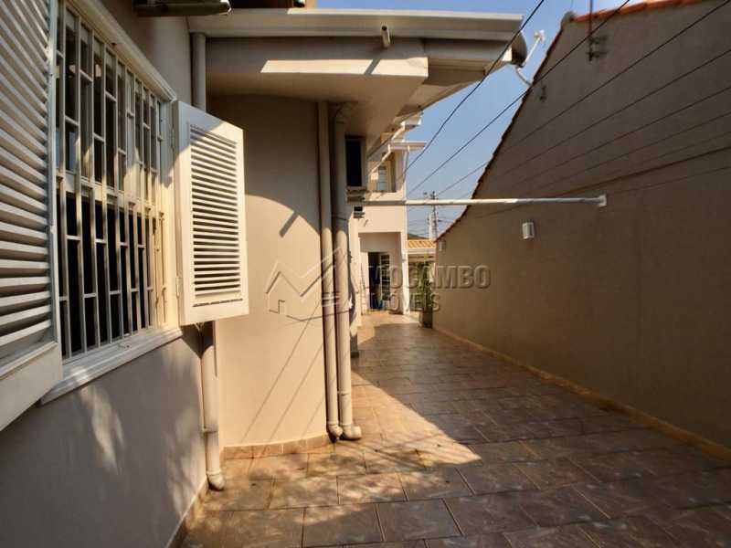Conheça Lateral do imóvel - Casa 4 quartos à venda Itatiba,SP Vila Mutton - R$ 960.000 - FCCA40147 - 23 Lateral - Casa 4 quartos à venda Itatiba,SP Vila Mutton - R$ 960.000 - FCCA40147 - 23