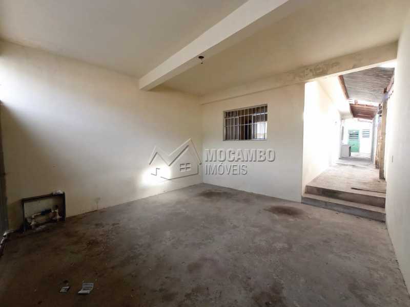 Conheça Garagem do imóvel - Casa 2 quartos para alugar Itatiba,SP - R$ 1.300 - FCCA21411 - 1 Garagem - Casa 2 quartos para alugar Itatiba,SP - R$ 1.300 - FCCA21411 - 1