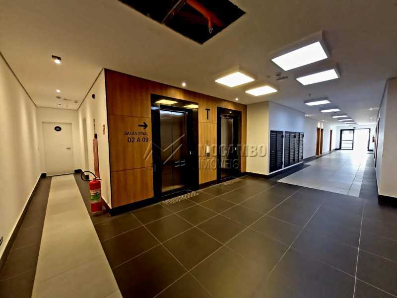 Conheça Hall de acesso a sala. do imóvel - Sala Comercial 38m² para alugar Itatiba,SP - R$ 1.300 - FCSL00230 - 13 Hall de acesso a sala. - Sala Comercial 38m² para alugar Itatiba,SP - R$ 1.300 - FCSL00230 - 13