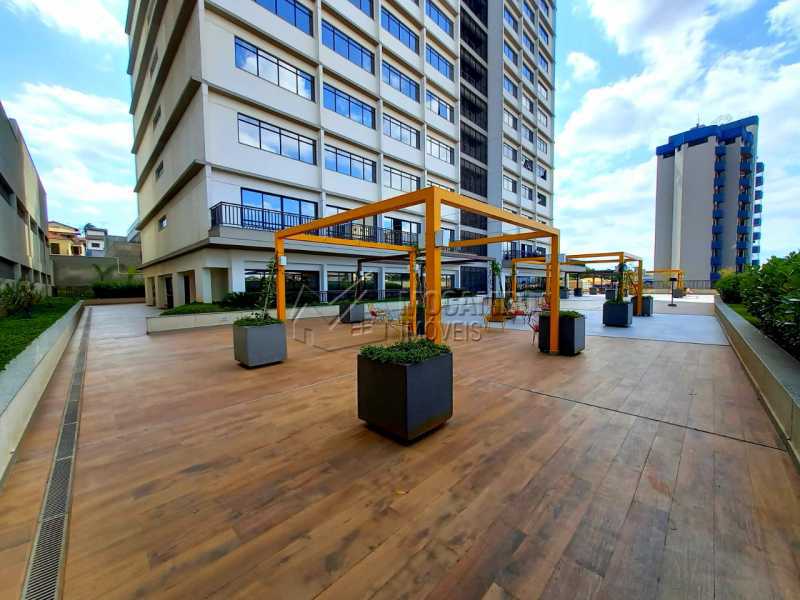 Conheça Areá externa de uso coletivo. do imóvel - Sala Comercial 38m² para alugar Itatiba,SP - R$ 1.300 - FCSL00230 - 18 Areá externa de uso coletivo. - Sala Comercial 38m² para alugar Itatiba,SP - R$ 1.300 - FCSL00230 - 18