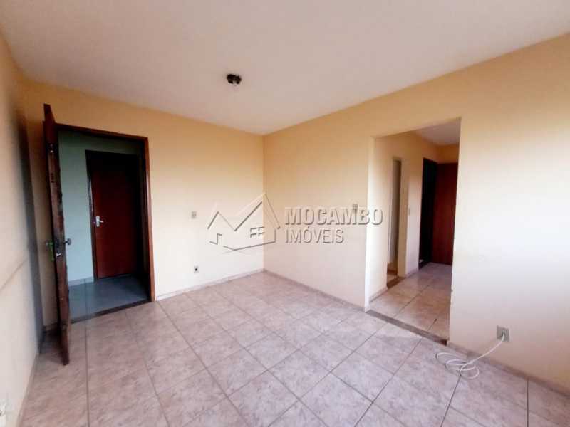 Conheça Sala do imóvel - Apartamento 2 quartos para alugar Itatiba,SP - R$ 750 - FCAP21171 - 3 Sala - Apartamento 2 quartos para alugar Itatiba,SP - R$ 750 - FCAP21171 - 3