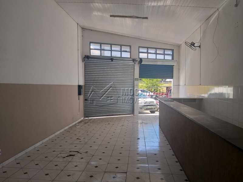 Conheça Espaço mesas do imóvel - Galpão para alugar Itatiba,SP Jardim de Lucca - R$ 2.000 - FCGA00183 - 6 Espaço mesas - Galpão para alugar Itatiba,SP Jardim de Lucca - R$ 2.000 - FCGA00183 - 6