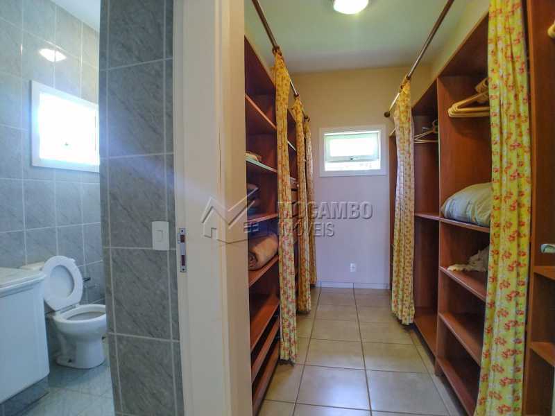 Conheça Closet do imóvel - Sítio 150000m² à venda Itatiba,SP - R$ 2.500.000 - FCSI40009 - 25 Closet - Sítio 150000m² à venda Itatiba,SP - R$ 2.500.000 - FCSI40009 - 25