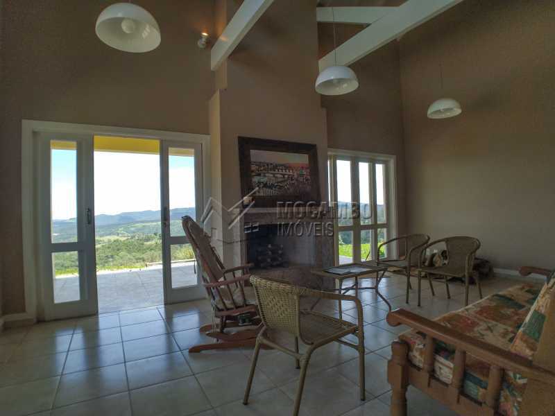 Conheça Lareira do imóvel - Sítio 150000m² à venda Itatiba,SP - R$ 2.500.000 - FCSI40009 - 20 Lareira - Sítio 150000m² à venda Itatiba,SP - R$ 2.500.000 - FCSI40009 - 20