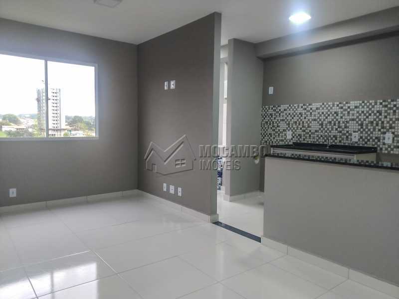 Conheça Sala do imóvel - Apartamento 2 quartos à venda Itatiba,SP - R$ 191.000 - FCAP21189 - 5 Sala - Apartamento 2 quartos à venda Itatiba,SP - R$ 191.000 - FCAP21189 - 5