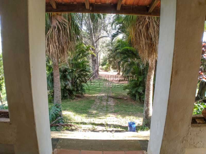 Conheça Vista varanda de frente do imóvel - Sítio 145200m² à venda Itatiba,SP - R$ 1.900.000 - FCSI20013 - 23 Vista varanda de frente - Sítio 145200m² à venda Itatiba,SP - R$ 1.900.000 - FCSI20013 - 23