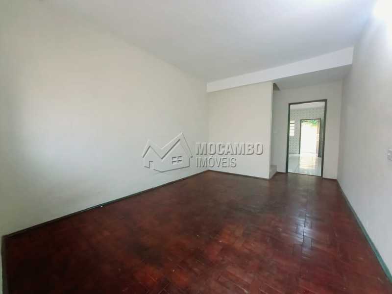 Conheça Sala do imóvel - Casa de Vila 2 quartos para alugar Itatiba,SP - R$ 1.150 - FCCV20001 - 4 Sala - Casa de Vila 2 quartos para alugar Itatiba,SP - R$ 1.150 - FCCV20001 - 4