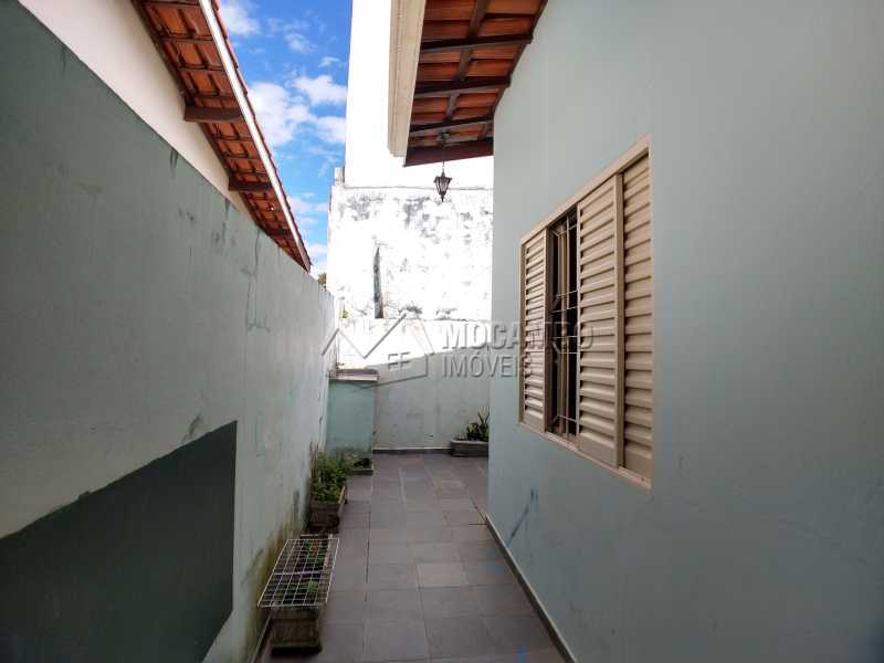 Conheça Quintal do imóvel - Casa 3 quartos à venda Itatiba,SP - R$ 350.000 - FCCA31429 - 14 Quintal - Casa 3 quartos à venda Itatiba,SP - R$ 350.000 - FCCA31429 - 14