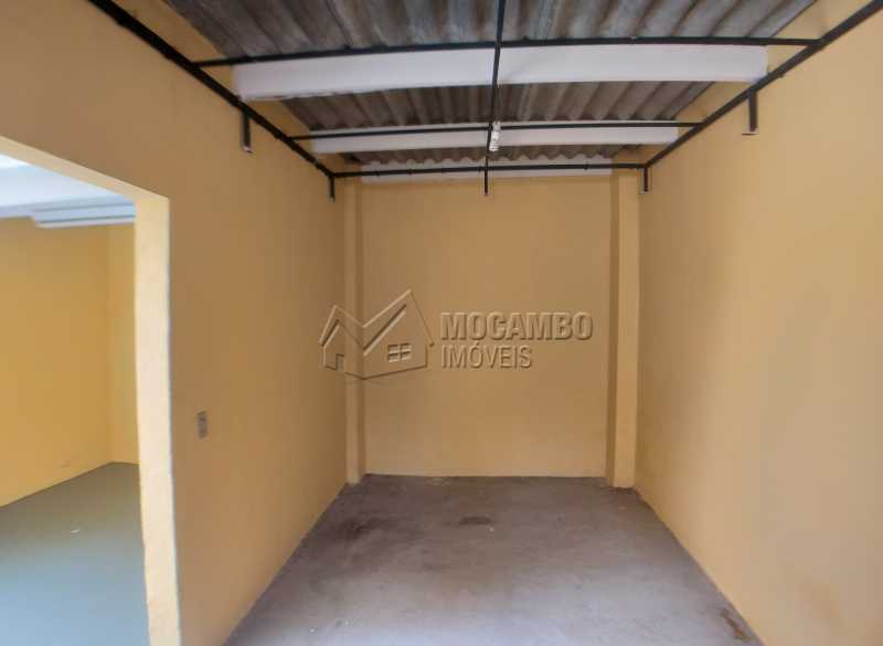 Conheça Garagem Coberta do imóvel - Ponto comercial para alugar Itatiba,SP Centro - R$ 2.400 - FCPC00076 - 26 Garagem Coberta - Ponto comercial para alugar Itatiba,SP Centro - R$ 2.400 - FCPC00076 - 26