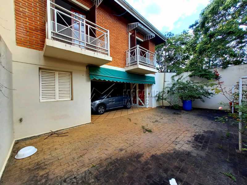 Conheça QUINTAL do imóvel - Casa 4 quartos para alugar Itatiba,SP - R$ 4.000 - FCCA40148 - 26 QUINTAL - Casa 4 quartos para alugar Itatiba,SP - R$ 4.000 - FCCA40148 - 26