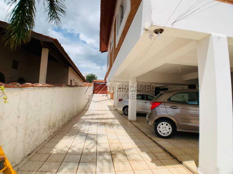 Conheça Acesso para carros do imóvel - Casa 3 quartos à venda Itatiba,SP Nova Itatiba - R$ 680.000 - FCCA31431 - 22 Acesso para carros - Casa 3 quartos à venda Itatiba,SP Nova Itatiba - R$ 680.000 - FCCA31431 - 22