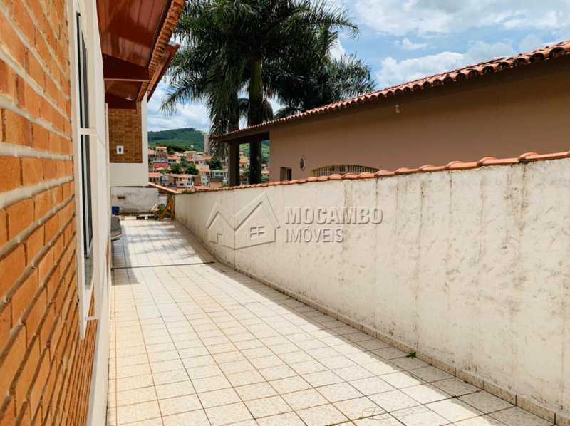 Conheça Corredor do imóvel - Casa 3 quartos à venda Itatiba,SP Nova Itatiba - R$ 680.000 - FCCA31431 - 25 Corredor - Casa 3 quartos à venda Itatiba,SP Nova Itatiba - R$ 680.000 - FCCA31431 - 25