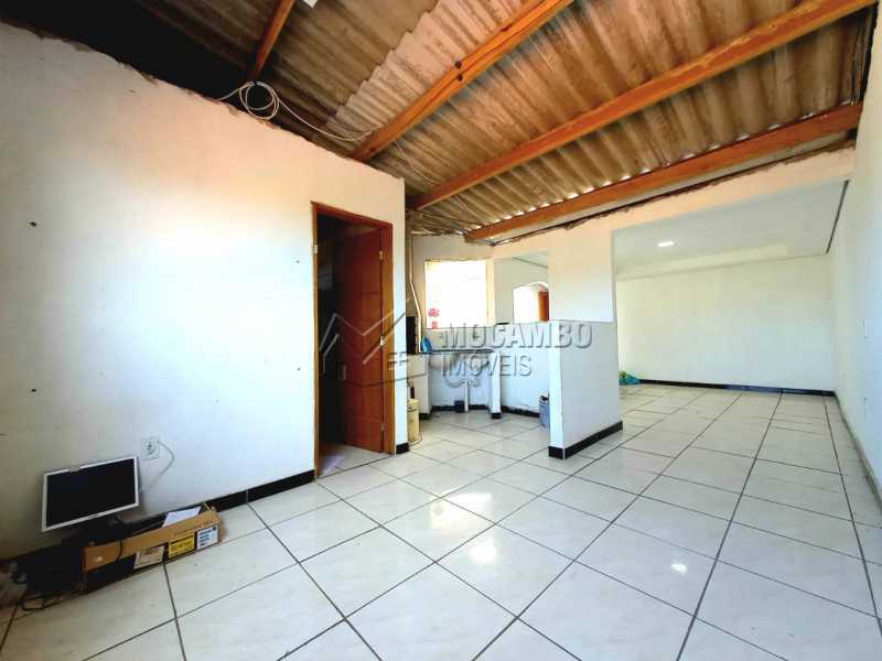 Conheça Sala e cozinha do imóvel - Casa 2 quartos para alugar Itatiba,SP - R$ 800 - FCCA21444 - 7 Sala e cozinha - Casa 2 quartos para alugar Itatiba,SP - R$ 800 - FCCA21444 - 7