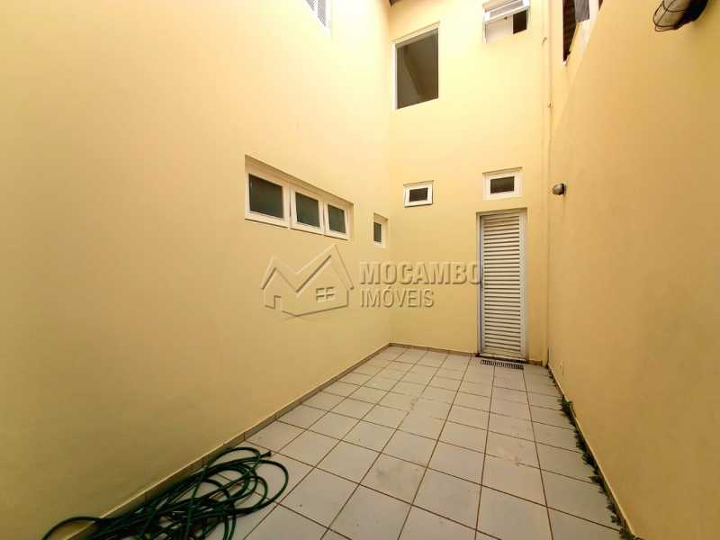 Conheça QUINTAL do imóvel - Casa Comercial para alugar Itatiba,SP Centro - R$ 2.000 - FCCC30018 - 9 QUINTAL - Casa Comercial para alugar Itatiba,SP Centro - R$ 2.000 - FCCC30018 - 9