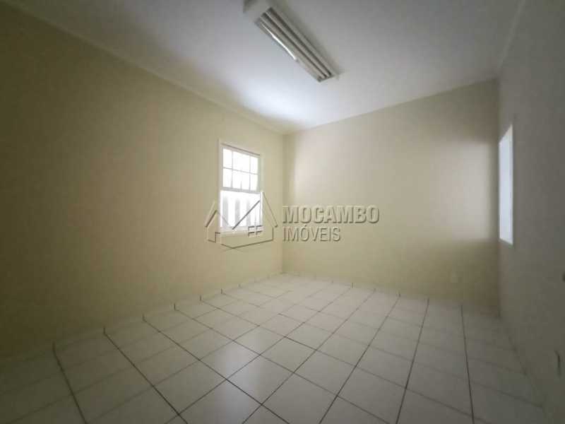Conheça QUARTO 02 do imóvel - Casa Comercial para alugar Itatiba,SP Centro - R$ 2.000 - FCCC30018 - 18 QUARTO 02 - Casa Comercial para alugar Itatiba,SP Centro - R$ 2.000 - FCCC30018 - 18